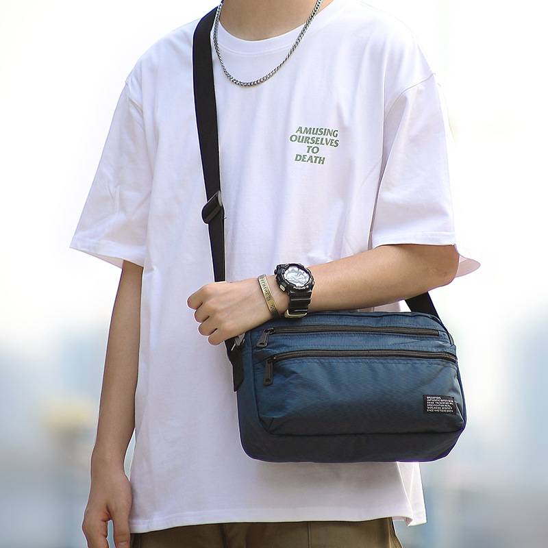 Tas Selempang Minimalis untuk  - Travel Accessories In Japan ulasan dan harga